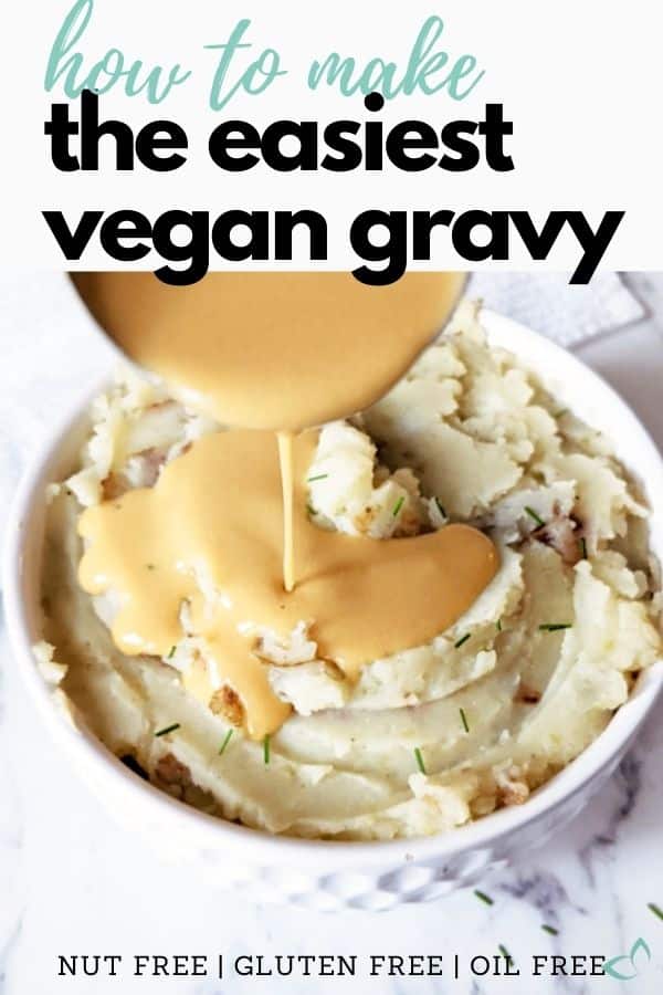 This vegan gravy recipe is rich and creamy and super savory—just the way gravy should be! It's also oil free, making it a healthy addition to your holiday meals. vegan gravy | healthy vegan gravy | plant based gravy | thanksgiving gravy