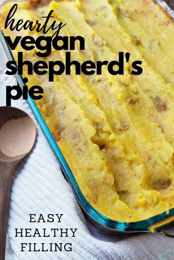 This vegan shepherd's pie is stuffed with hearty vegetables and lentils to make this dish extra filling! It's also healthy, made with whole foods, so it won't leave you feeling sluggish afterwards. The perfect dish to serve for the holidays and when you want something extra cozy. vegetarian shepherd's pie | lentil shepherd's pie | Veggie shepherds pie | vegan thanksgiving recipe | vegan christmas recipe #vegandinner #veganshepherdspie
