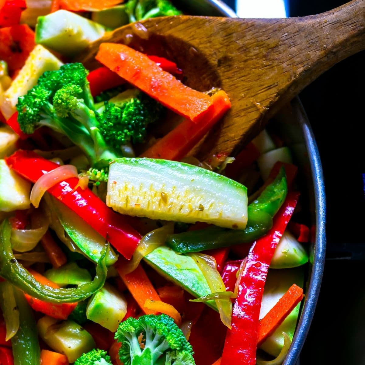 Let's Make Plant Based Oil-Free Air Fryer Onion Cream 