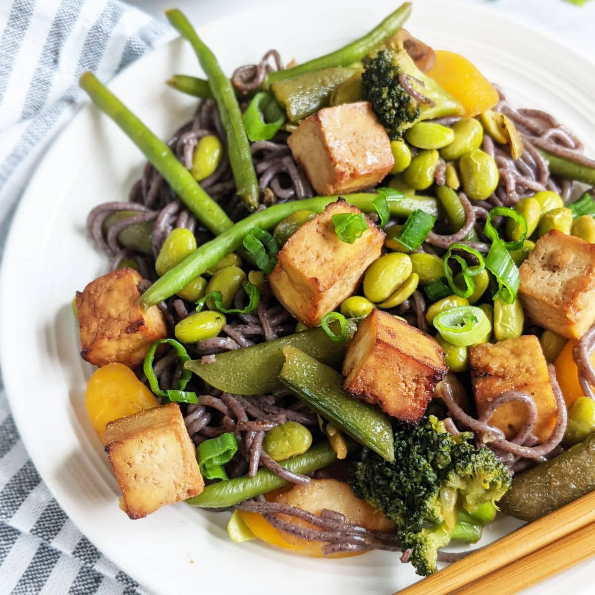 Easy Tofu Stir Fry (ready in 25 minutes!) - Choosing Chia