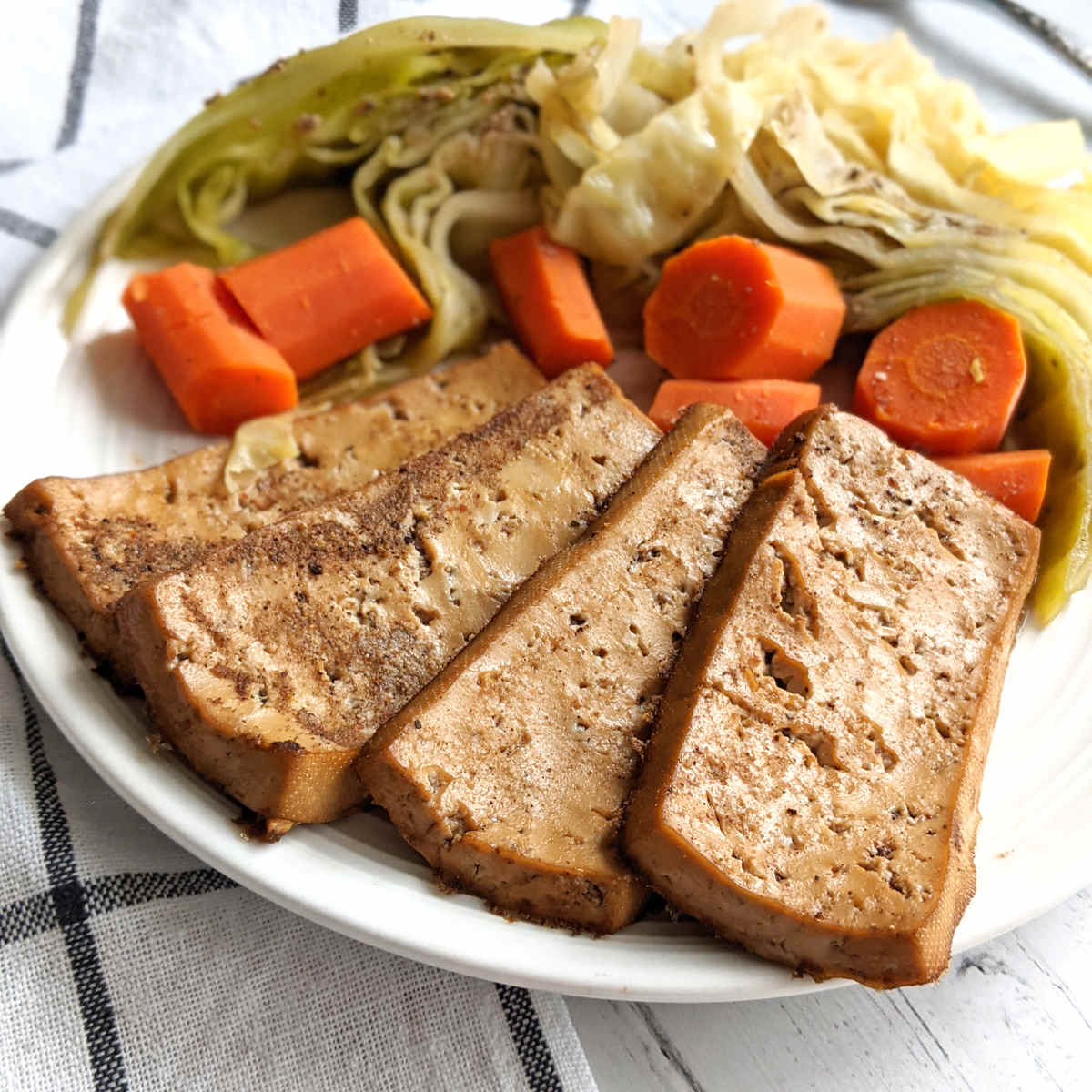 Easy Vegan Corned Beef and Cabbage