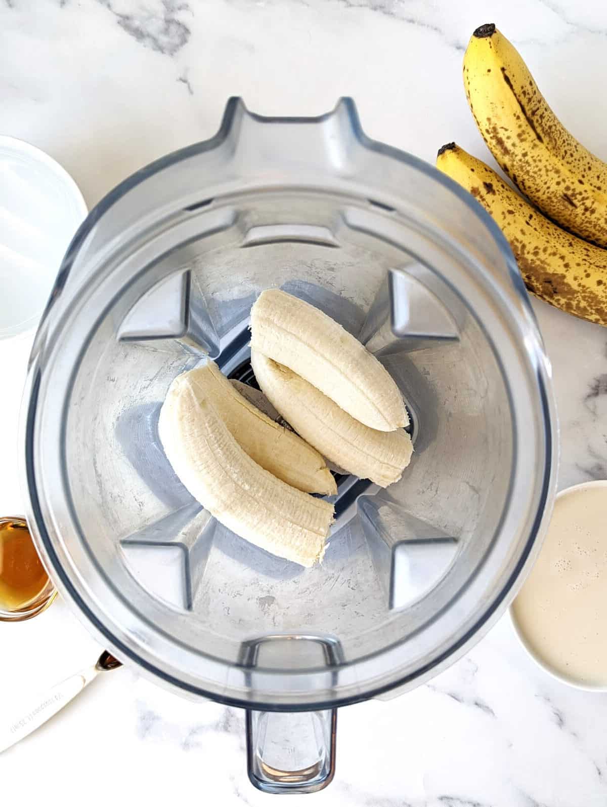Bananas in a blender.