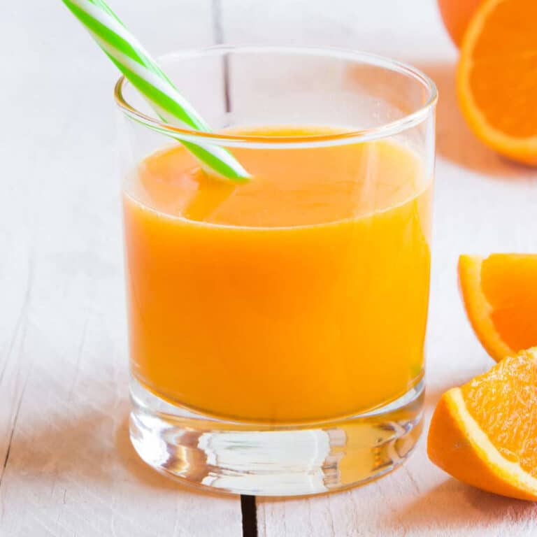 Freshly Squeezed Orange Juice (Without a Juicer!)
