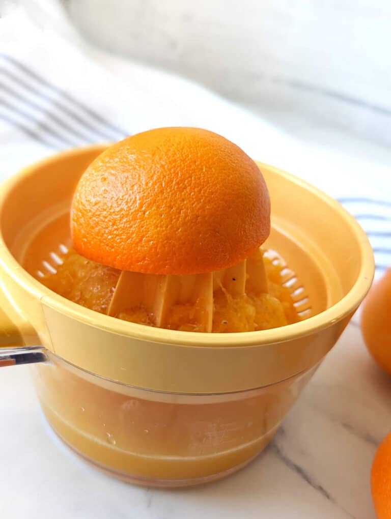 Freshly Squeezed Orange Juice (Without a Juicer!)