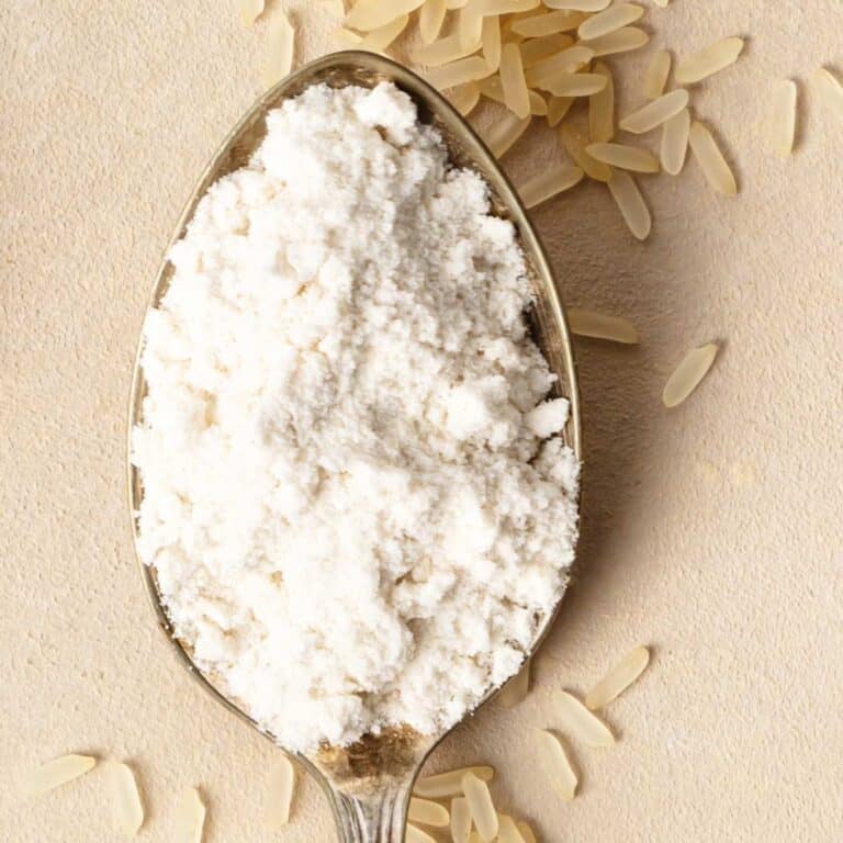 Best Chickpea Flour Substitutes (And how to use them)