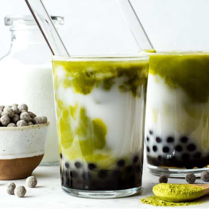 Matcha Bubble Tea (4 Ingredients)